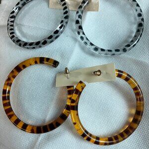 Earrings ethnic tribal lot 2 Pierced Hoops Jungle Striped Lucite Animal Prints
